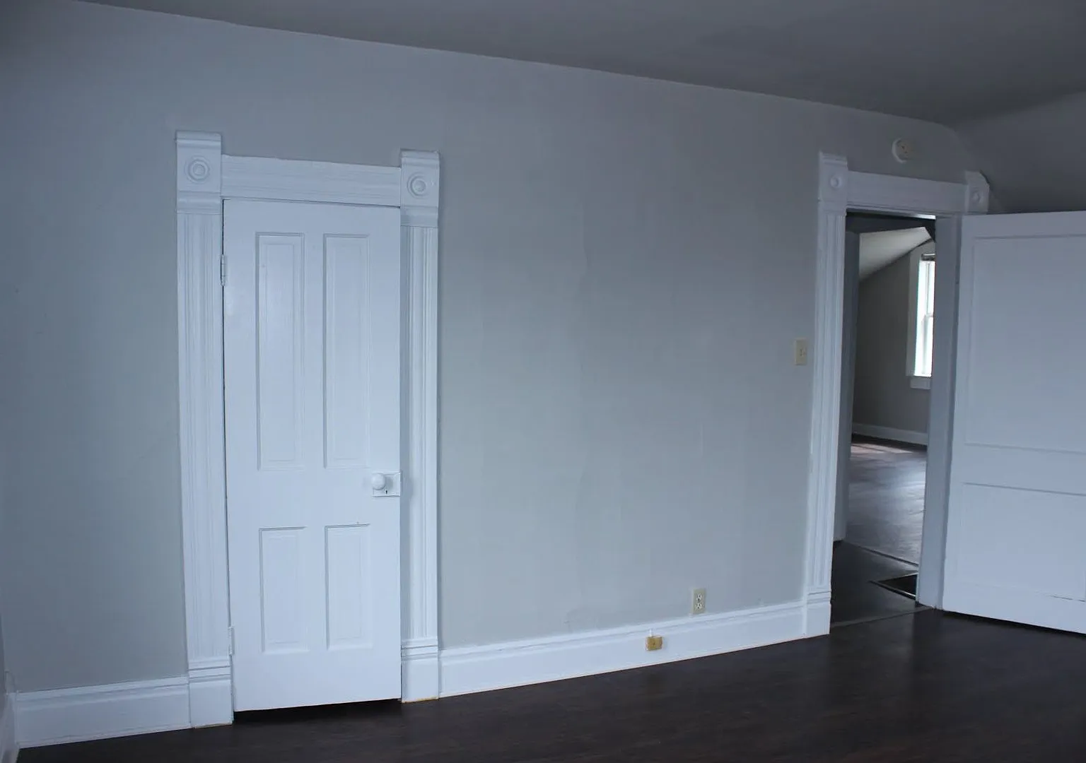 3 bed 1 bath near Campus - Immediate move in — Photo 2