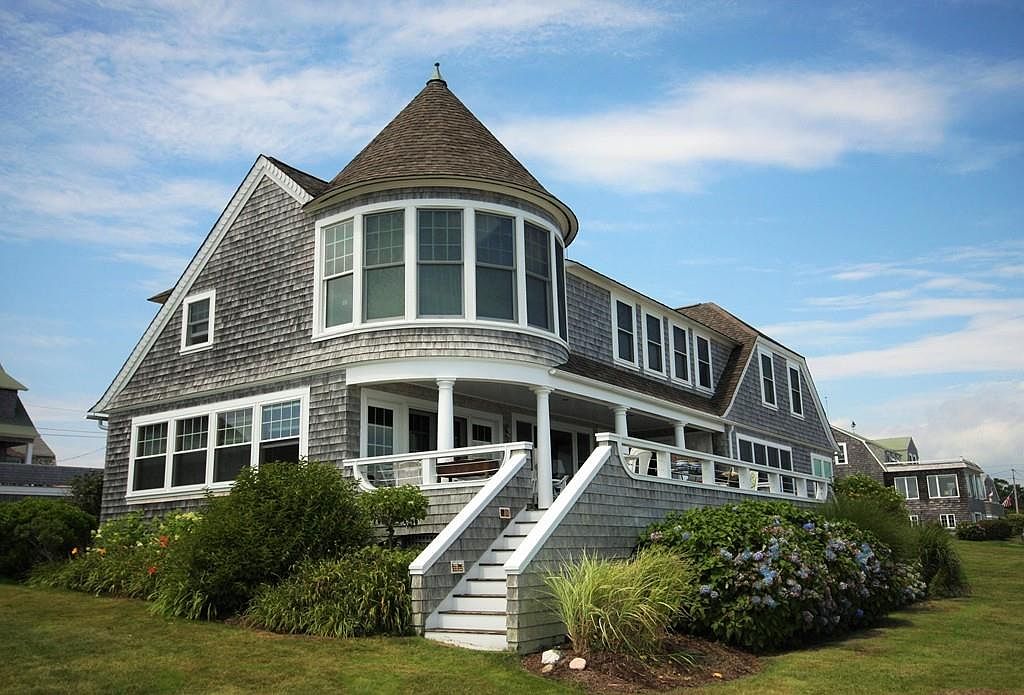 14 Gosnold Ave, Dartmouth, MA 02748 Zillow