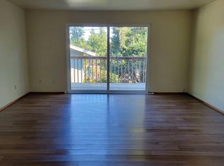 1901 NE 30th St, Bremerton, WA 98310