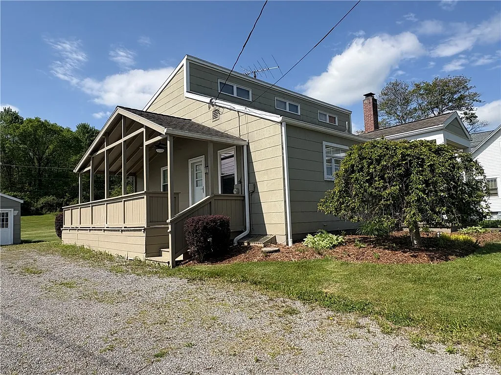 Building Photo - 122 Browns Hill Rd