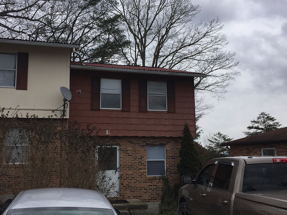 1st image of 498 Terry Ave #E