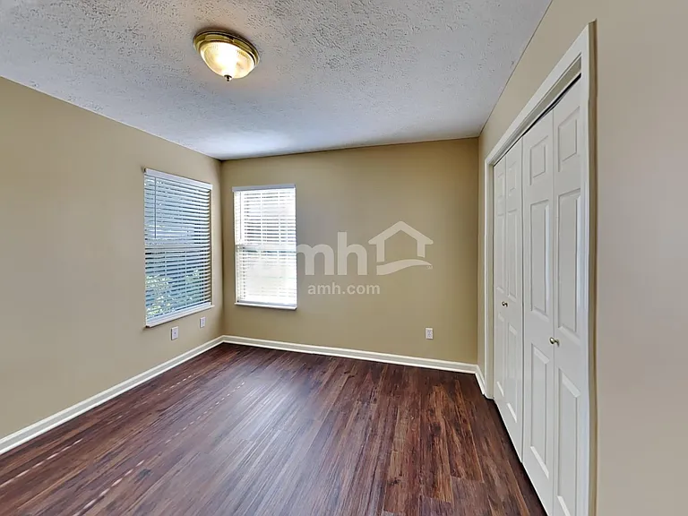 326 Thetahill Rd — Photo 17