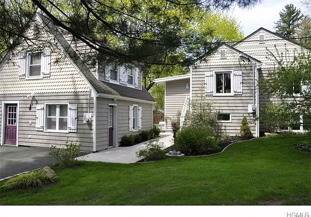 2nd image of 55 Old Haverstraw Rd