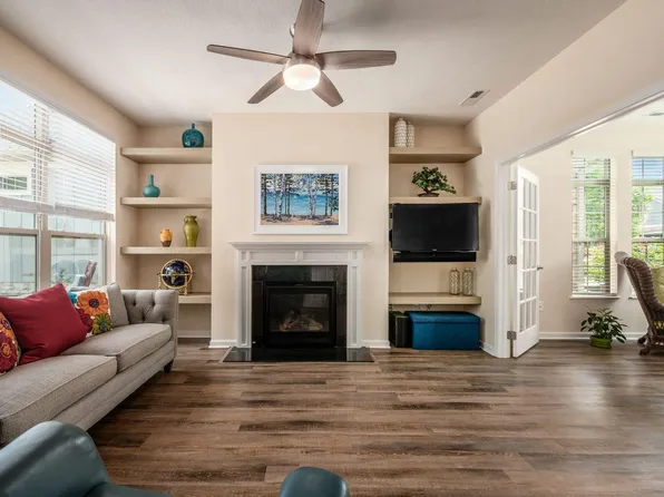 3771 Naugatuck Pl, Powell, OH 43065