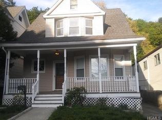 18 Cleveland St, White Plains, NY 10606