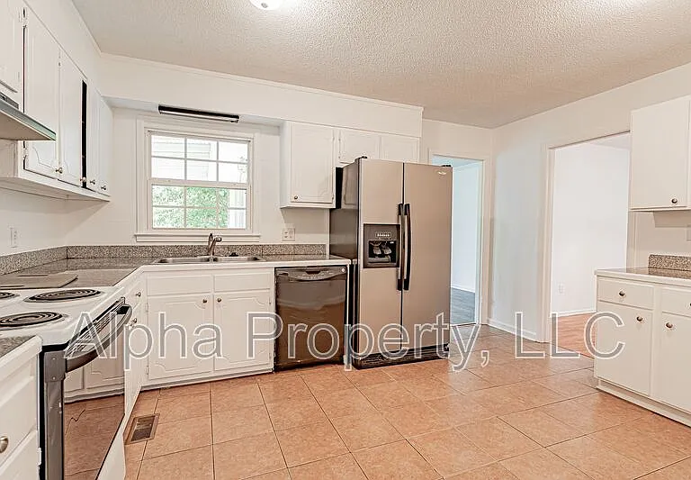134 Saturn Ln — Photo 9