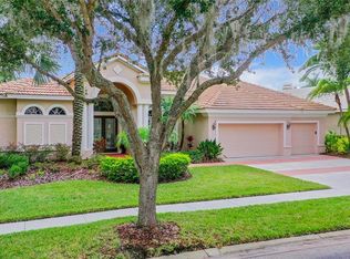 17208 Broadoak Dr, Tampa, FL 33647