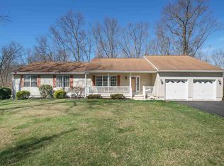 1593 Autumn Dr, Franklinville, NJ 08322