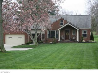 8104 Brookside Rd, Independence, OH 44131