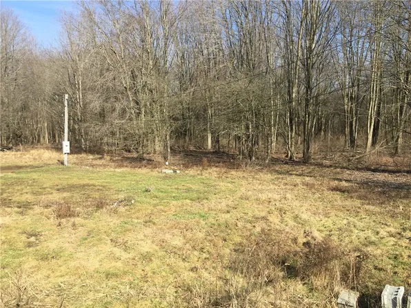 3980 State Highway 285 Hwy, Linesville, PA 16424