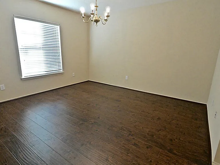 18234 Mayfield Meadow Ln — Photo 4