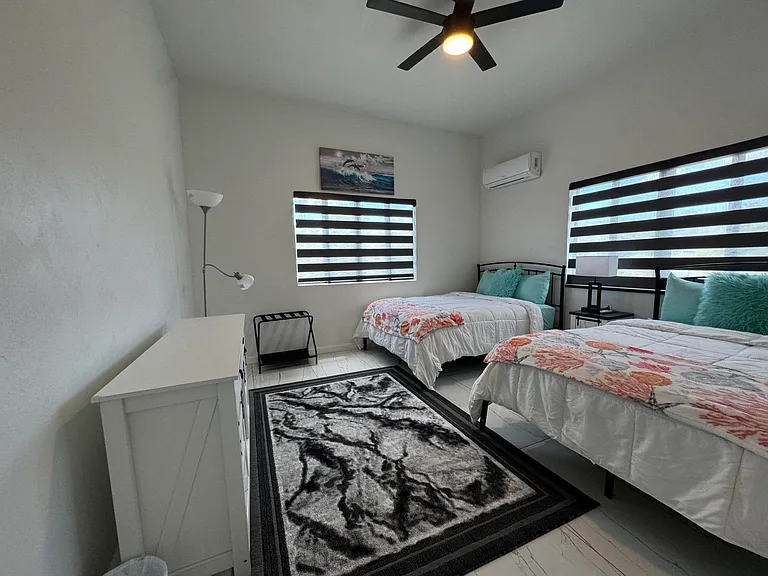 47-H-1 La Grande Princesse Cir — Photo 13