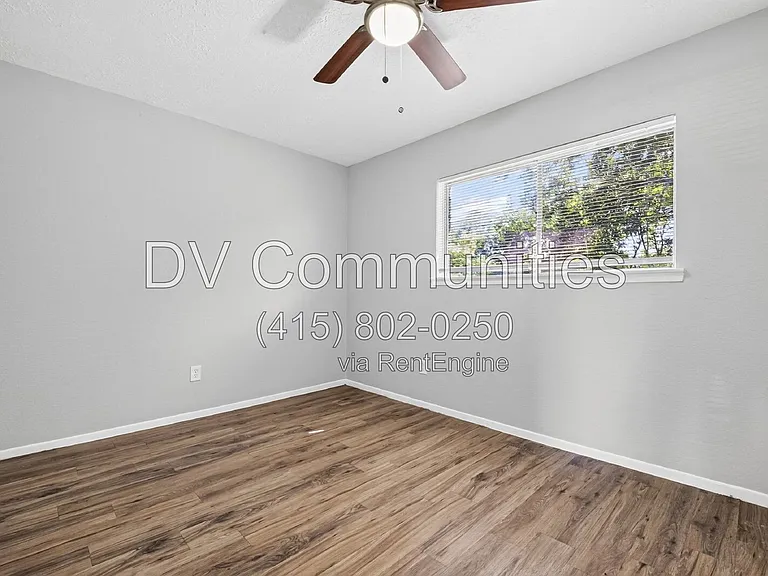 15331 Campden Hill Rd — Photo 23