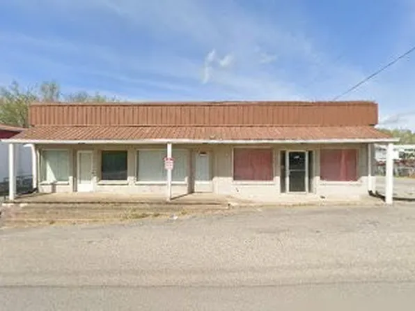 801 Scottsville Rd, Lafayette, TN 37083
