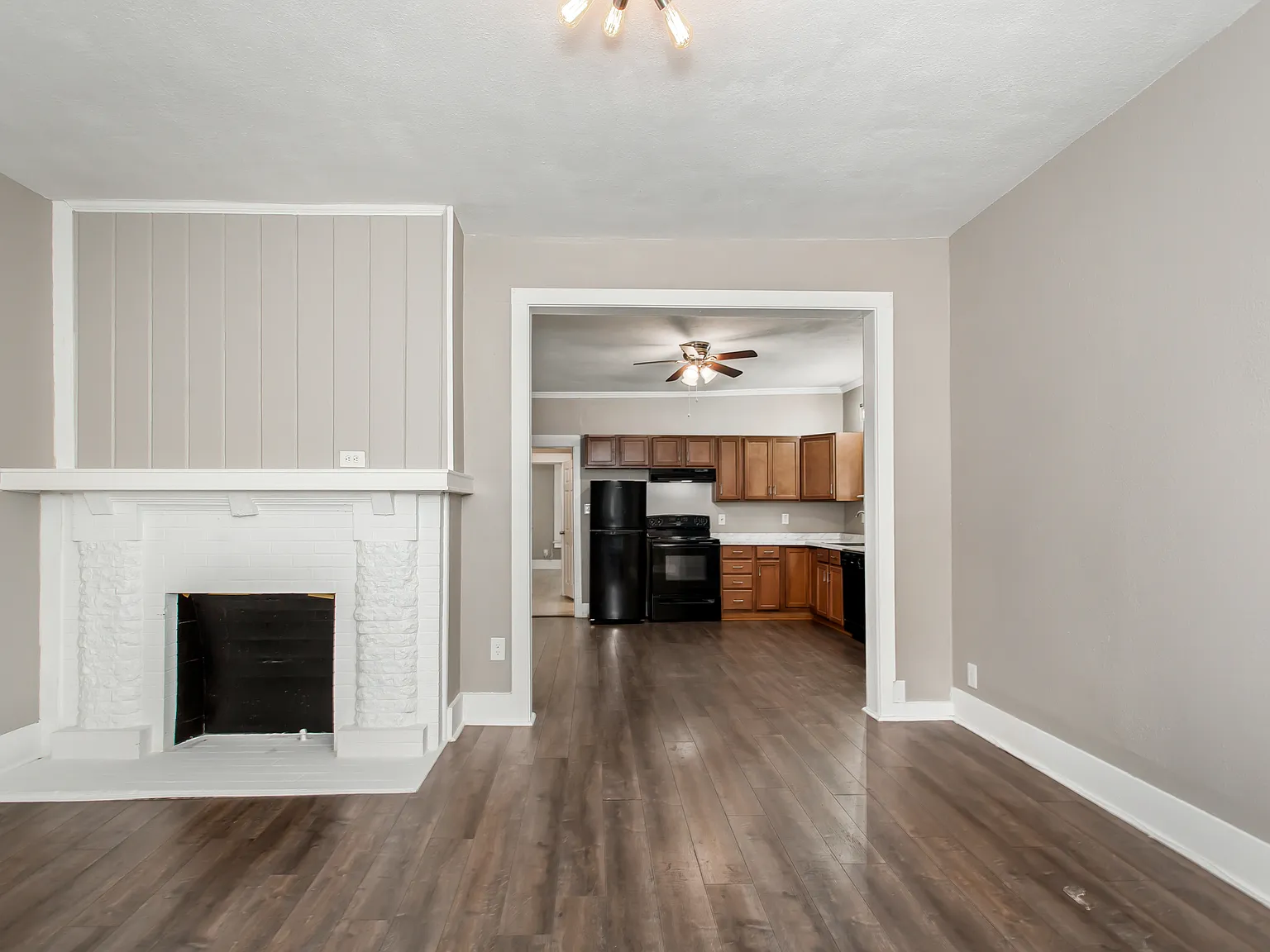 1 bed, 720 sqft, $1,050 — Photo 3