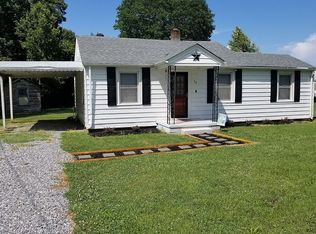 36 Poplar St, Ridgeway, VA 24148