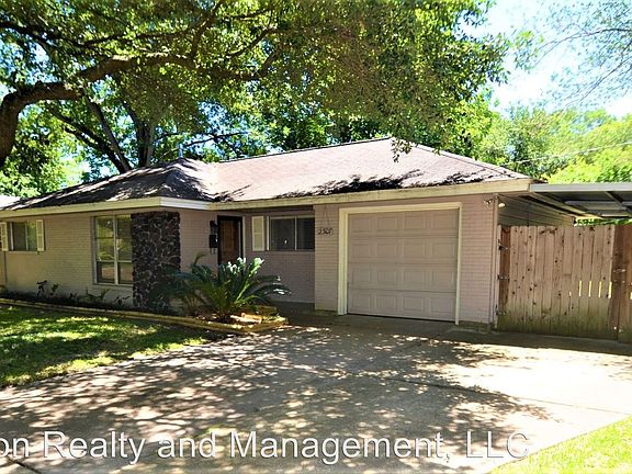 2nd image of 2307 Bron Holly Dr