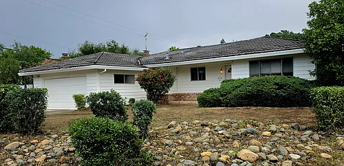5212 Main Ave Photo 1