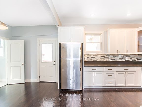 5th image of 113-115 N Claremont St