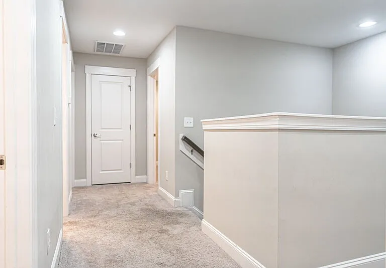643 Lilac Ln — Photo 12