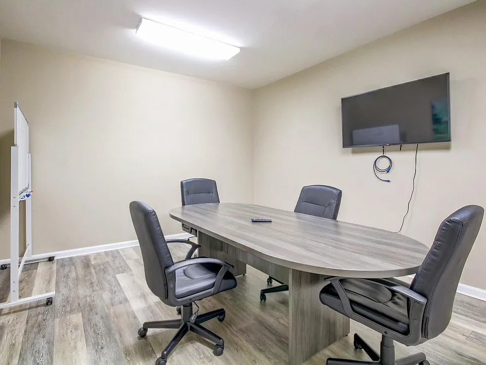 1017 S Riverside Dr #224