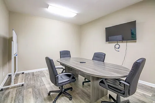 1017 S Riverside Dr #224 Photo 1