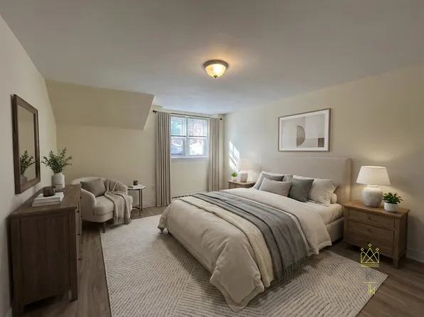 183 Winthrop Rd #2, Brookline, MA 02445