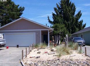 466 Ivy St, Florence, OR 97439