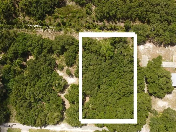 309 Park Ave #20, Indian Lake Estates, FL 33855