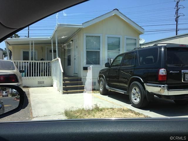 2nd image of 703 Robin Ave