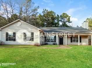 175 Trinity Dr, Covington, GA 30016