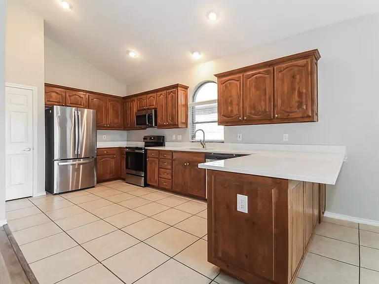 3232 Buckthorn Ln — Photo 8