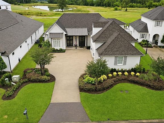 3rd image of 9579 Prairie Dunes Ct