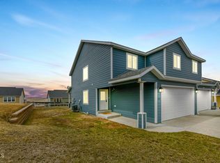 5807 Vanessa Ave, Williston, ND 58801
