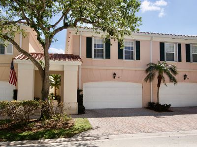60 Laurel Oaks Circle, Tequesta, FL, 33469