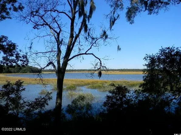 127 Fripp Point Rd, Fripp Island, SC 29920