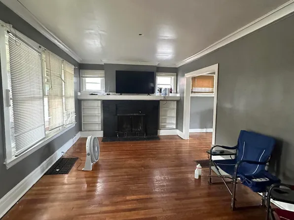 3208 Carter St, Detroit, MI 48206