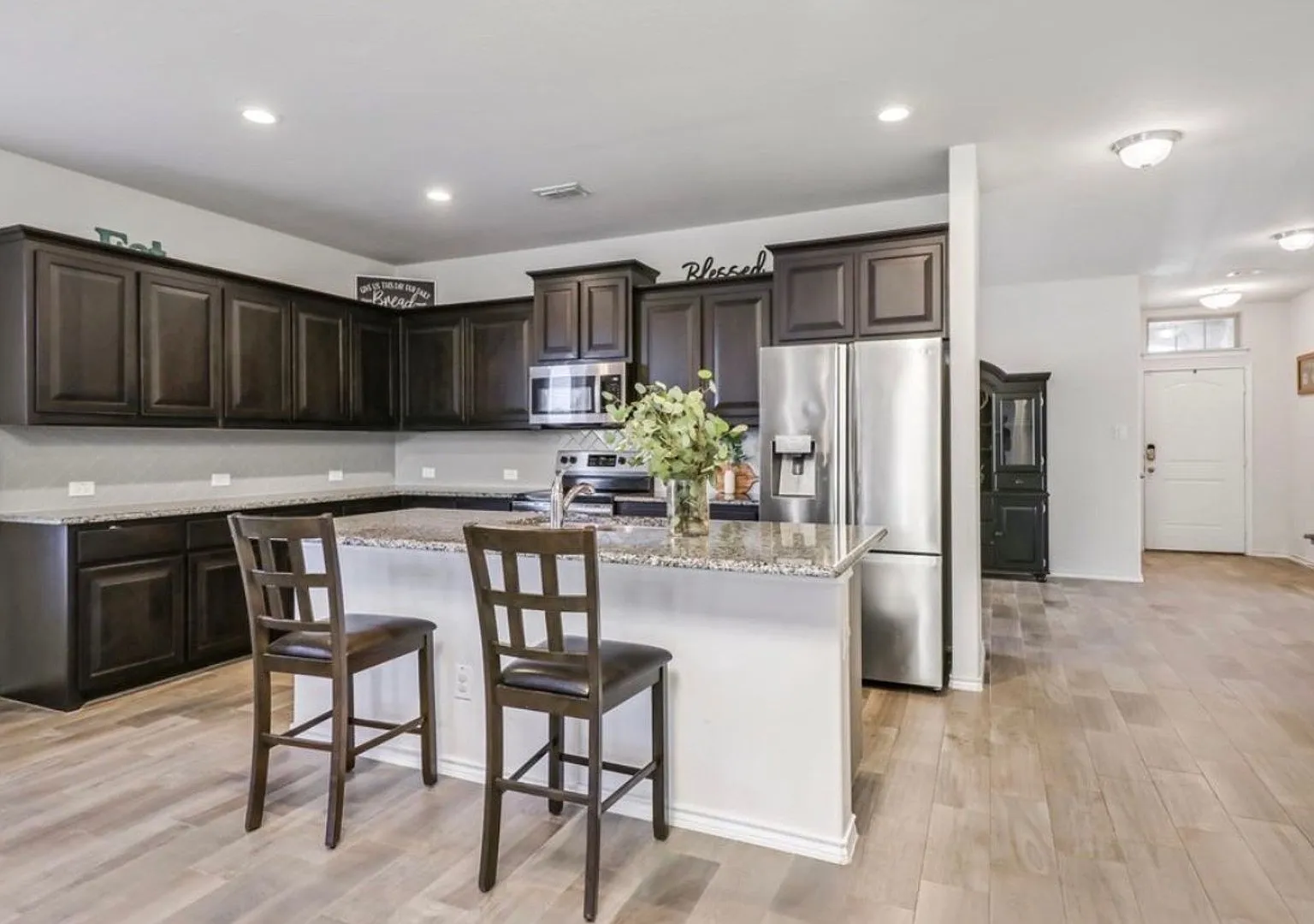 Convenient in Cleburne — Photo 2