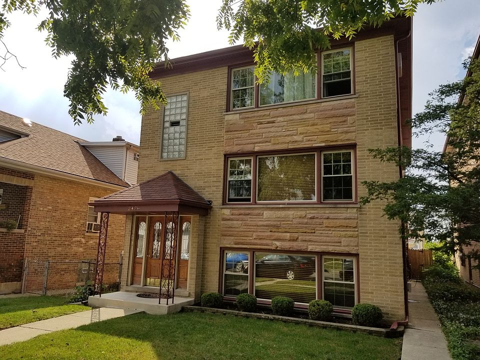 1st image of 2426 N 75th Ct