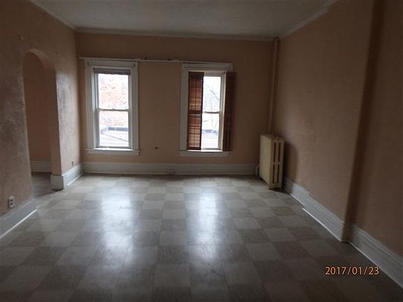 4th image of 11260 S Saint Lawrence Ave