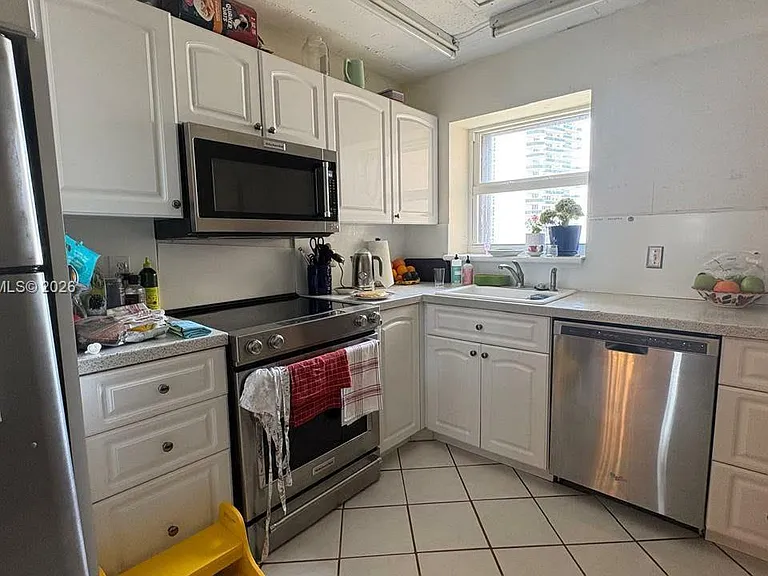 1865 S Ocean Dr #12E — Photo 7