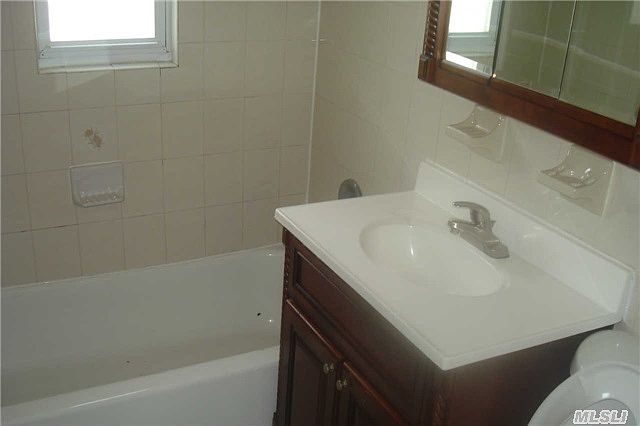 2nd image of 11720 202nd St