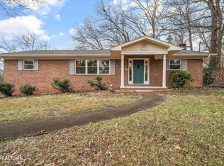 5722 Chesswood Dr, Knoxville, TN 37912