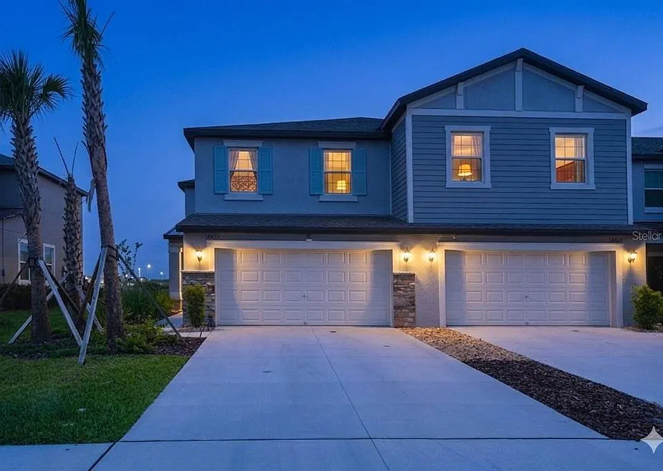 10059 Trumpet Honeysuckle Way