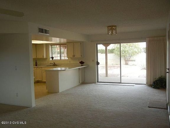 3rd image of 12 W Calle Frambuesa