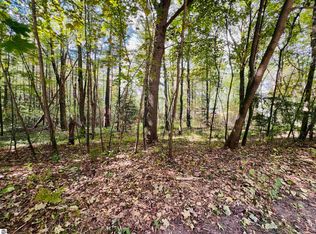 0 North Blvd, Cadillac, MI 49601