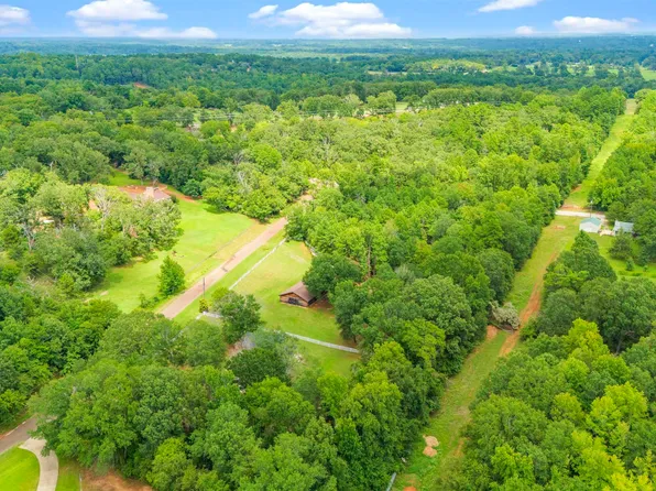 12320 County Road 283 E, Whitehouse, TX 75791