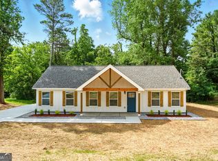 38 Creek Dr SE, Cartersville, GA 30121