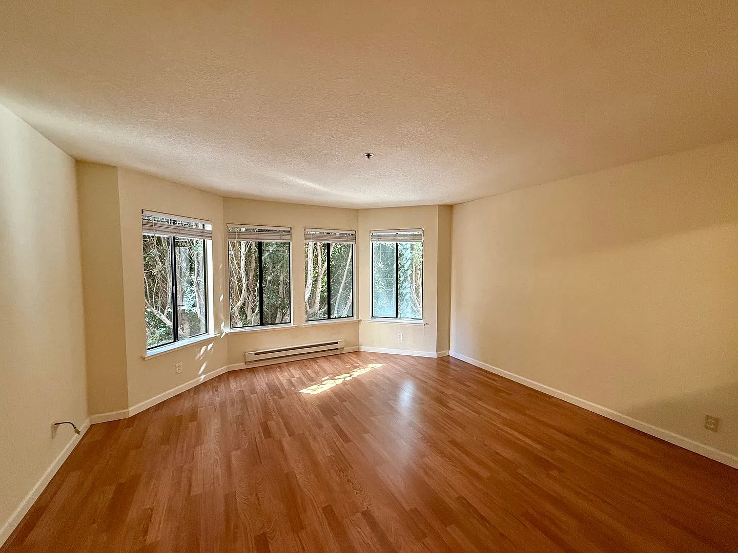 Mission One Bedroom - Available Now! — Photo 1