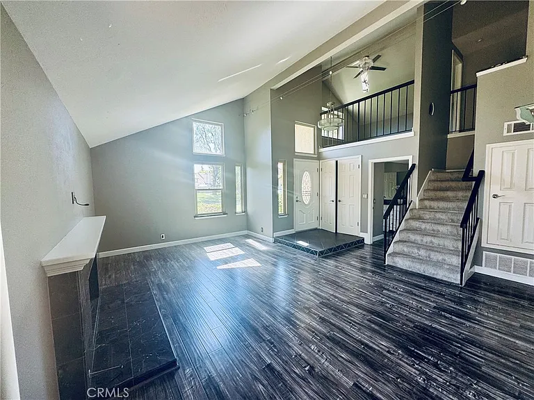 7895 Shell Cir — Photo 3